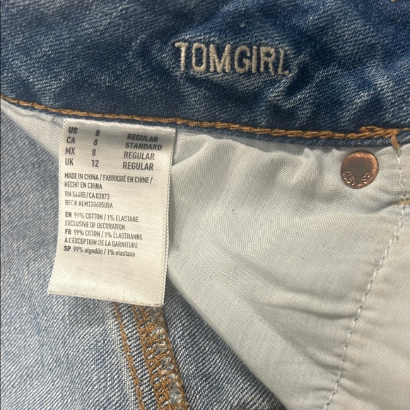 American Eagle Light Blue Ripped Boyfriend Jeans Size 8 - Picture 3 of 8